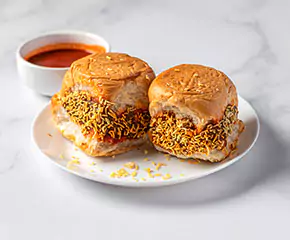Spicy dabeli snack
